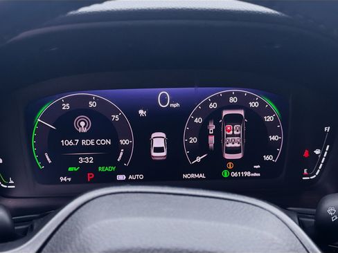 Used 2024 Honda Accord Sport image 11