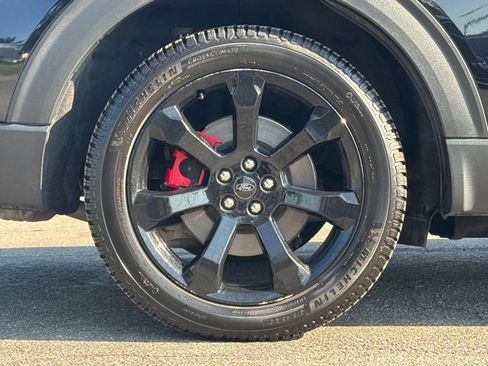 Used 2022 Ford Explorer ST w/ ST Street Pack AWD/4WD image 3