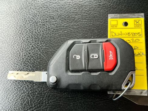 Used 2020 Jeep Wrangler Unlimited Sport S image 35