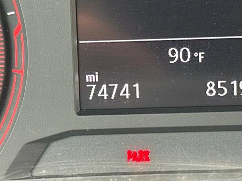 Used 2019 Volkswagen Jetta SE FWD image 25