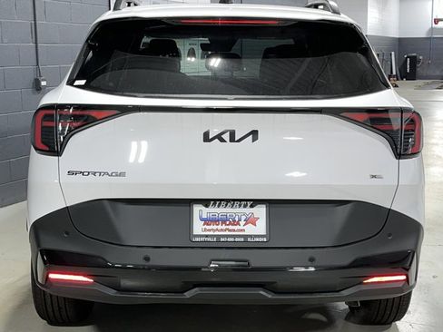 New 2026 Kia Sportage X-Line image 8