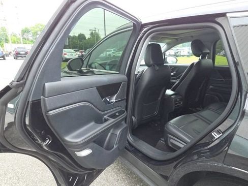 Used 2022 Lincoln Corsair AWD w/ Premium Package image 12
