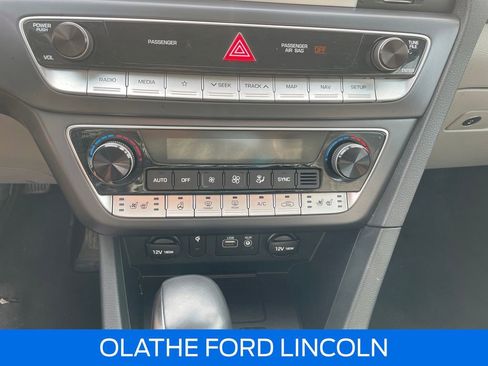 Used 2018 Hyundai Sonata Limited w/ Limited Ultimate Package 03 image 12