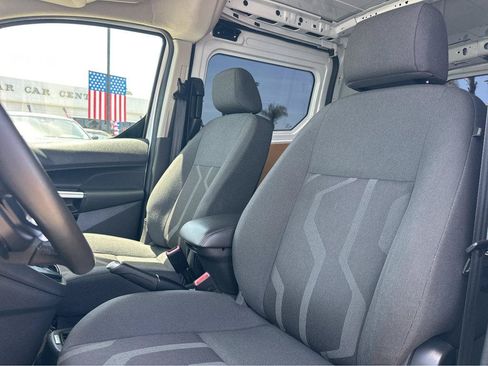Used 2016 Ford Transit Connect XLT FWD image 7