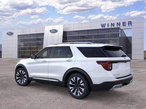 New 2026 Ford Explorer Platinum w/ LUX Leather Package AWD/4WD image 4
