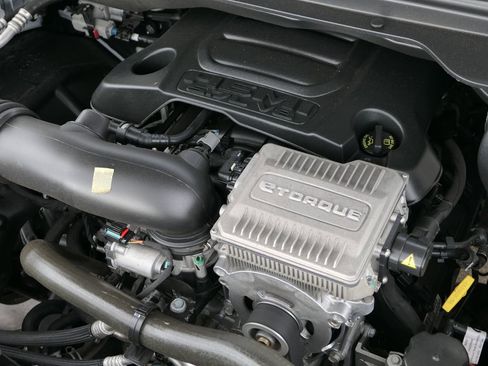 Used 2023 RAM 1500 Limited w/ Trailer Tow Group image 29