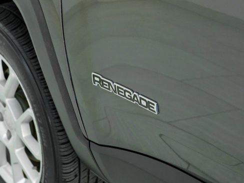 Used 2019 Jeep Renegade Latitude image 42