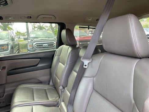 Used 2014 Honda Odyssey Touring image 11