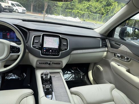 Certified 2023 Volvo XC90 B6 Ultimate w/ Protection Package Premier AWD/4WD image 65