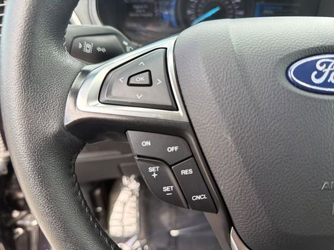 Used 2024 Ford Edge SEL AWD/4WD image 34
