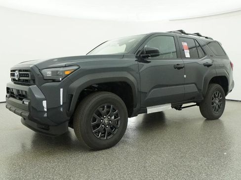 New 2026 Toyota 4Runner SR5 image 6