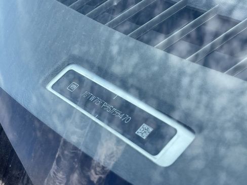 New 2025 GMC Savana 2500 Extended w/ Driver Convenience Package image 34