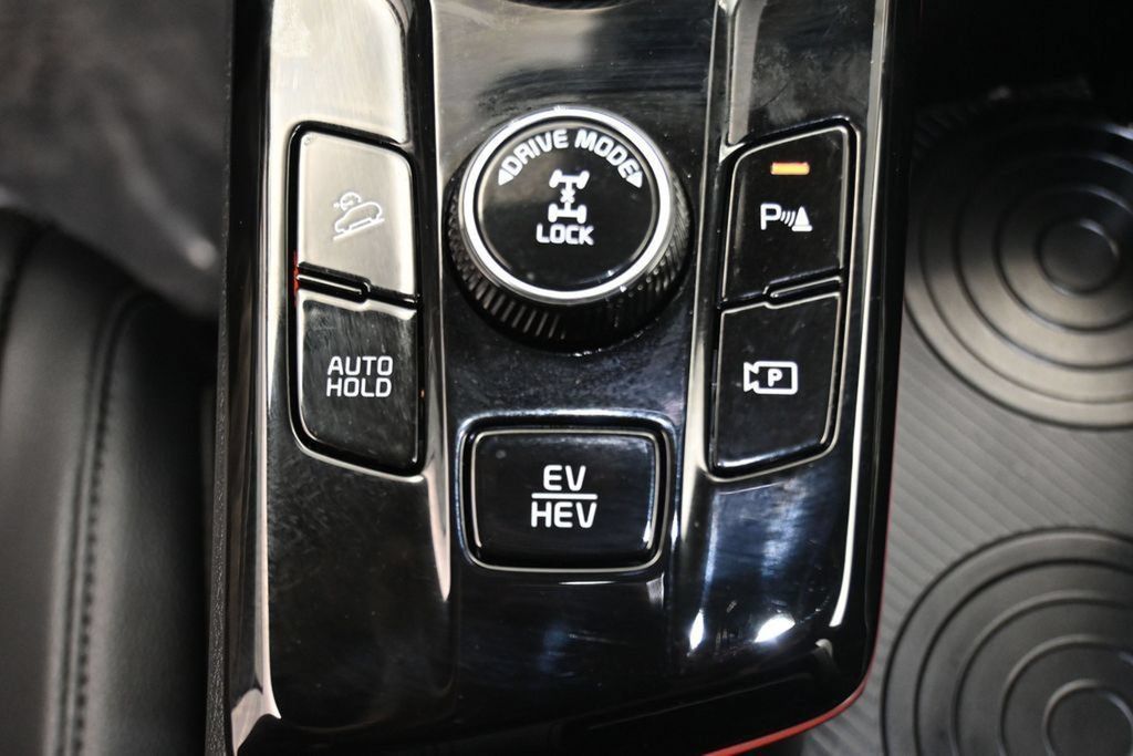 Used 2025 Kia Sportage X-Line Prestige AWD/4WD image 23