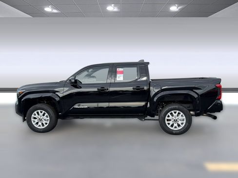Used 2026 Toyota Tacoma SR5 AWD/4WD image 2