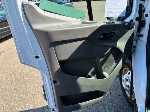 Used 2020 Ford Transit 150 Medium Roof AWD image 12