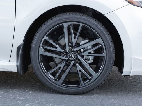New 2026 Toyota Camry XSE AWD/4WD image 4