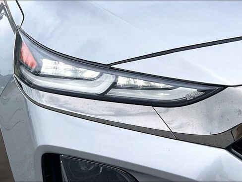 Used 2020 Hyundai Santa Fe Limited FWD image 29