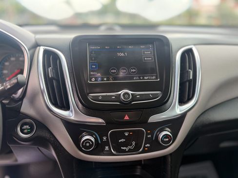Used 2019 Chevrolet Equinox LS w/ LPO, Blackout Package FWD image 18
