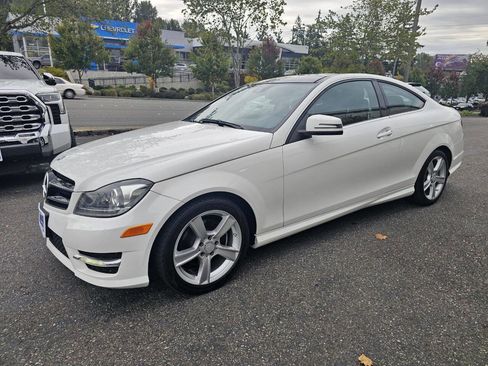 Used 2014 Mercedes-Benz C 250 Coupe image 16