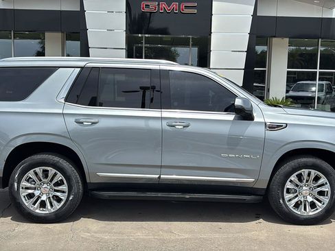 Certified 2025 GMC Yukon Denali AWD/4WD image 8
