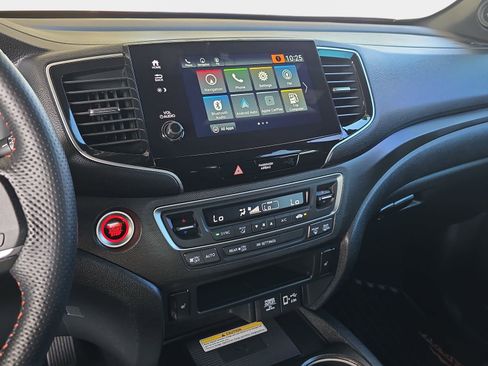 Used 2023 Honda Passport TrailSport image 22