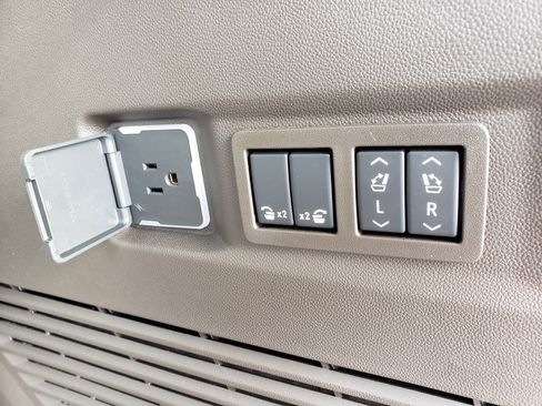 New 2026 Chevrolet Tahoe LT w/ Comfort Package image 10