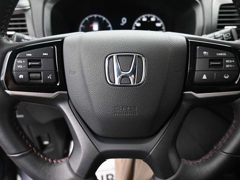 Used 2025 Honda Odyssey Sport-L image 6