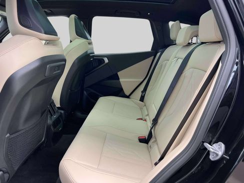 Used 2025 BMW X3 xDrive30i w/ Premium Package AWD/4WD image 12