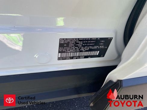 Certified 2024 Toyota RAV4 LE AWD/4WD image 29