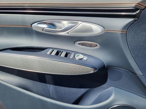 New 2026 Genesis GV70 2.5T Sport Prestige AWD/4WD image 8