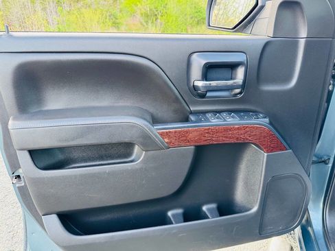 Used 2014 GMC Sierra 1500 SLE w/ SLE Value Package AWD/4WD image 26