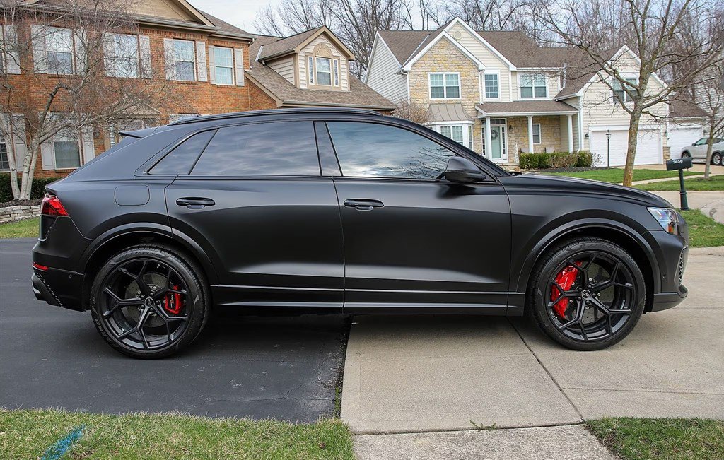 Used 2025 Audi RS Q8 performance AWD/4WD image 2