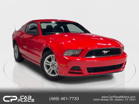 Used 2013 Ford Mustang Coupe image 1