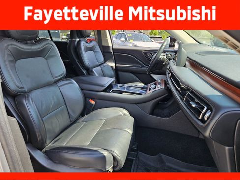 Used 2024 Lincoln Aviator Reserve w/ Equipment Group 201A RWD image 19