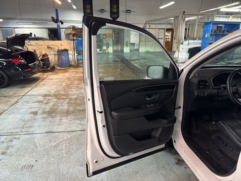 Certified 2023 Honda Pilot Elite image 11