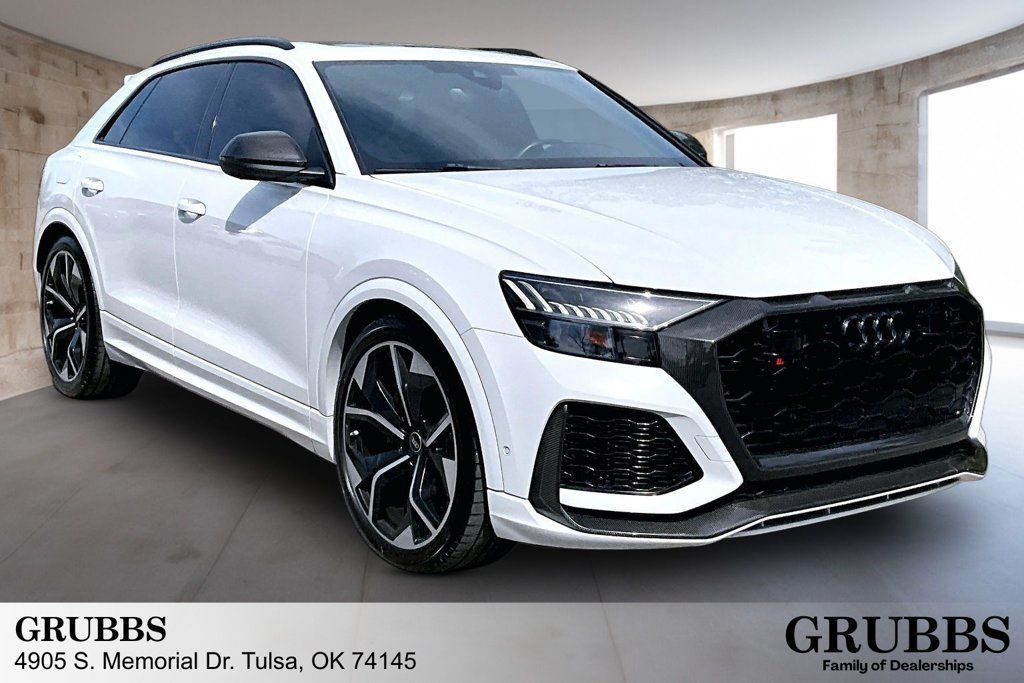 Used 2023 Audi RS Q8 AWD/4WD image 1