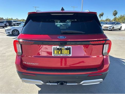 New 2026 Ford Explorer Platinum image 5