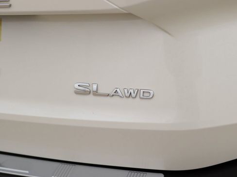 Used 2023 Nissan Rogue SL image 36