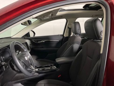 Used 2022 Buick Envision Preferred FWD image 29