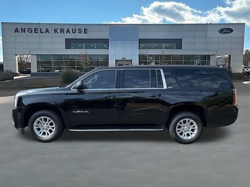 Used 2020 GMC Yukon XL SLT w/ Open Road Package RWD image 4