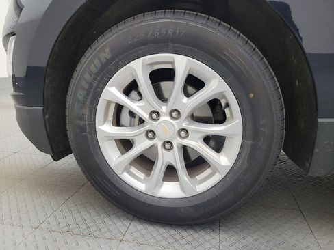 Used 2021 Chevrolet Equinox LS w/ LS Convenience Package image 31