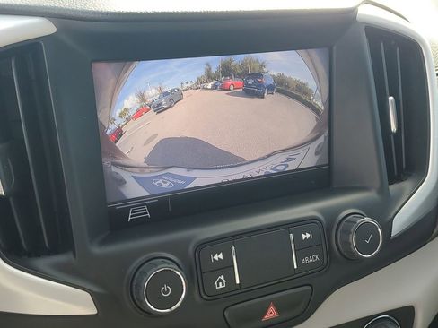 Used 2020 GMC Terrain SLT w/ Preferred Package image 32