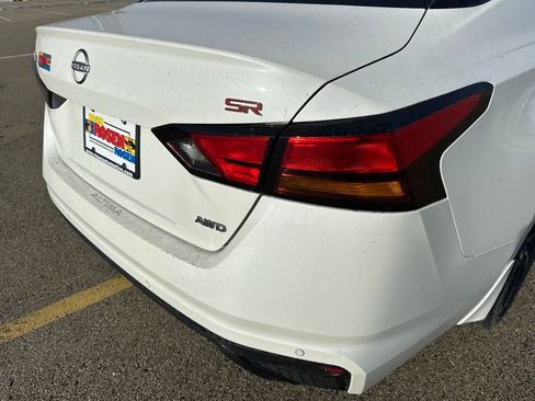 New 2025 Nissan Altima 2.5 SR image 32