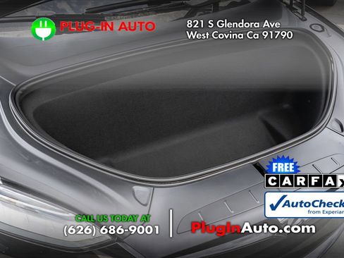 Used 2023 Tesla Model X Plaid image 15