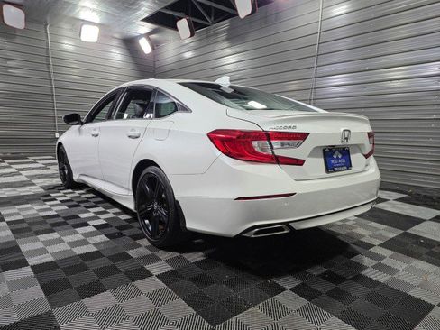 Used 2020 Honda Accord Sport image 7