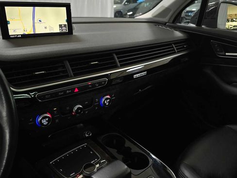 Used 2018 Audi Q7 3.0T Premium Plus AWD/4WD image 71