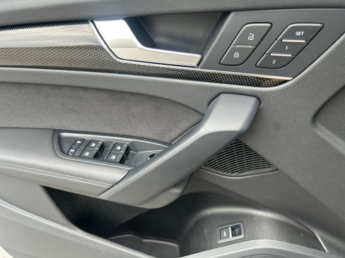 Certified 2023 Audi SQ5 Premium Plus w/ Premium Plus Package AWD/4WD image 32