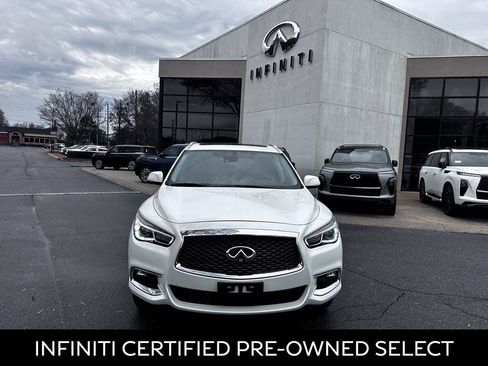 Certified 2019 INFINITI QX60 Luxe w/ Essential Package image 3