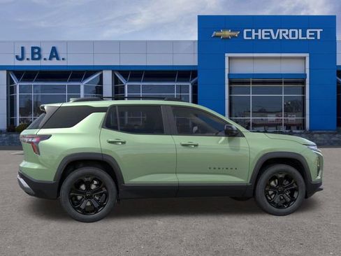 New 2026 Chevrolet Equinox LT image 5