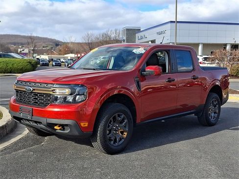 Used 2023 Ford Maverick Tremor w/ Tremor Off-Road Package image 3